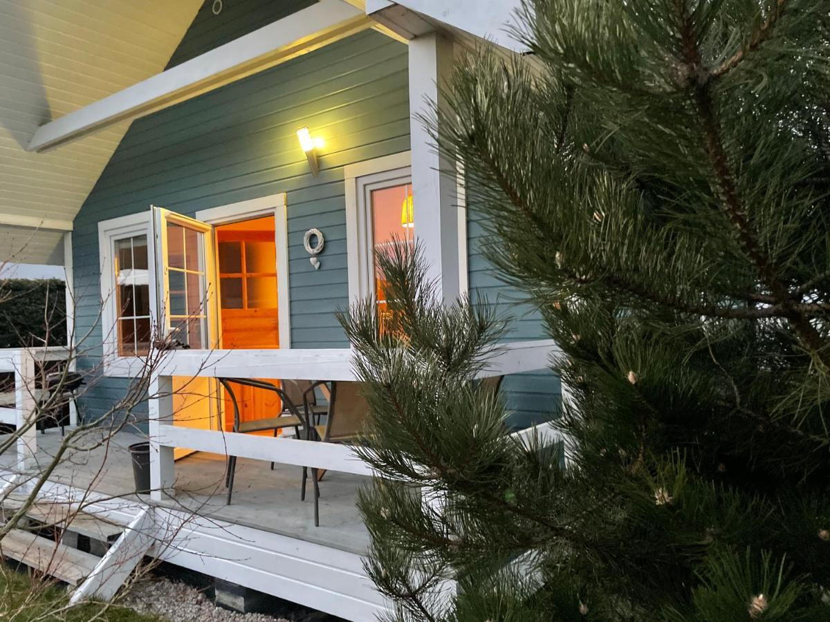 By The Sea Lodges Wrzosowo  Exterior foto