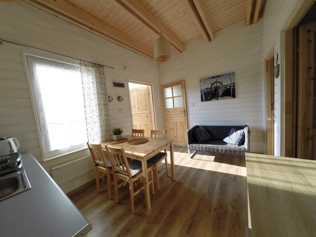 By The Sea Lodges Wrzosowo  Exterior foto